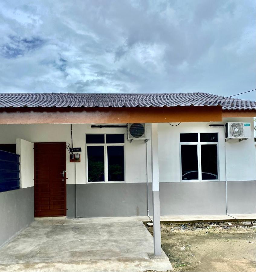 Azfar Kangar